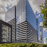 Bright In With Air Conditioning & Parking By Renters Apartment