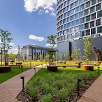 Bright In With Air Conditioning & Parking By Renters