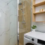 Apartment Bright In With Air Conditioning & Parking By Renters Kattowitz