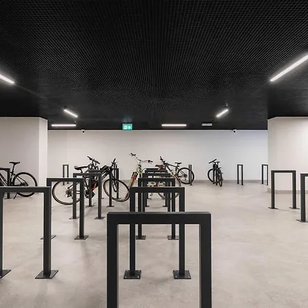 アパート Bright In With Air Conditioning & Parking By Renters